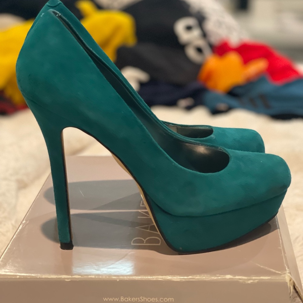 5” Bakers Women's Teal High Heels
